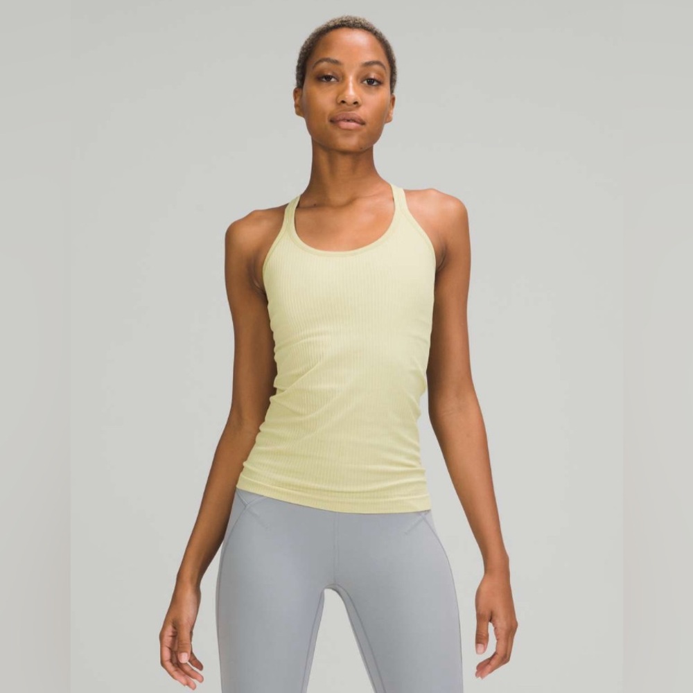 NWT Lululemon Ebb to Street Shelf Bra Tank Top *Light Support
Dew Green
